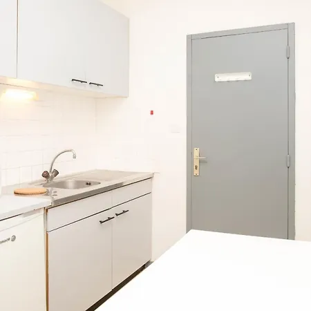 Sunny Studio In The Historic Center * Poitiers
